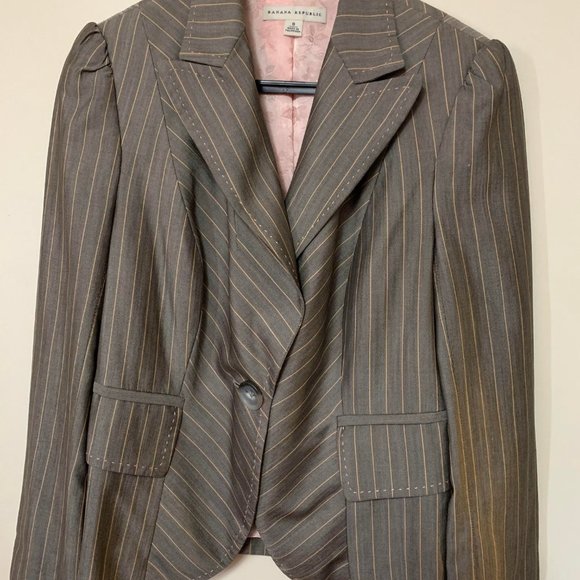 Banana Republic 1 pair of suit (Blazer and Skirt) Size 6 - Picture 1 of 3